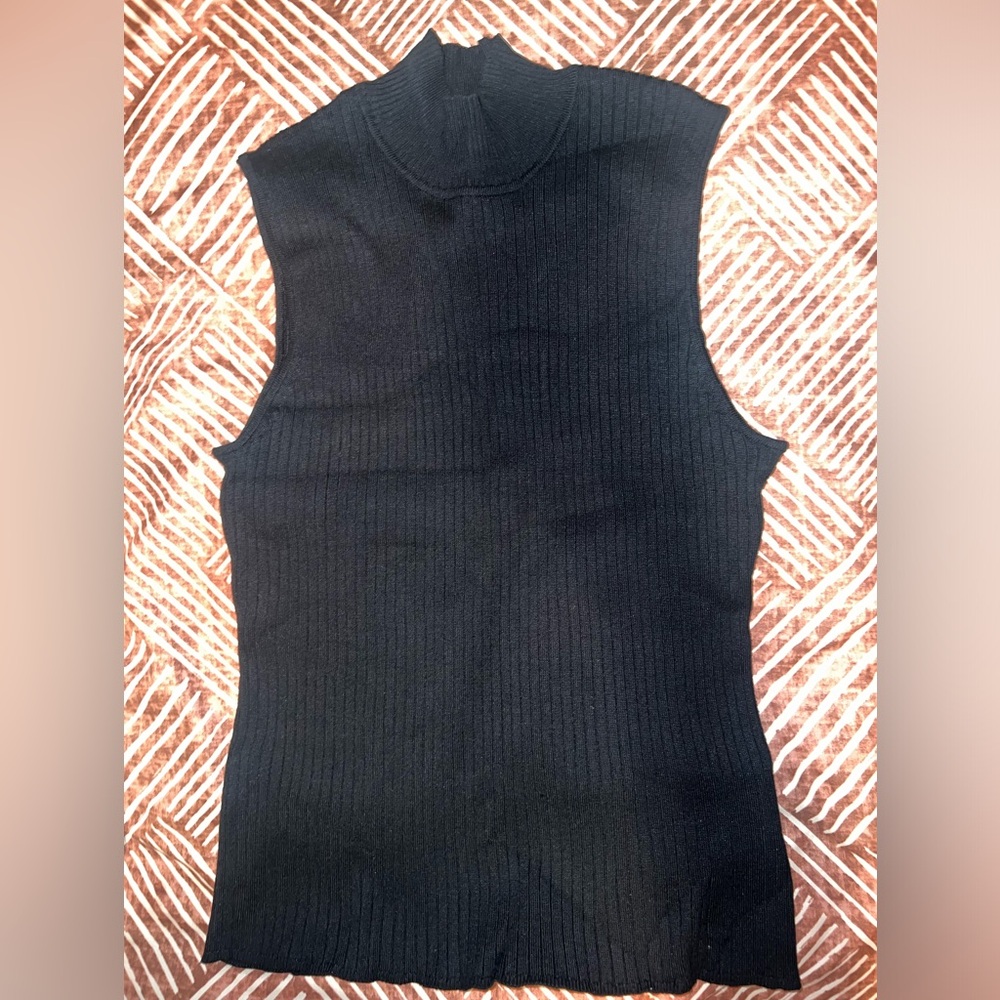 sleeveless Turtle Neck Top